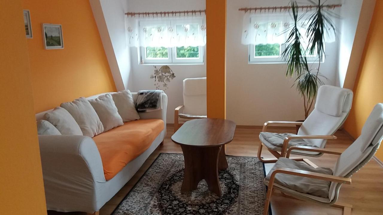 Apartmany Krasna - K68 야블로네츠나트니소우 외부 사진